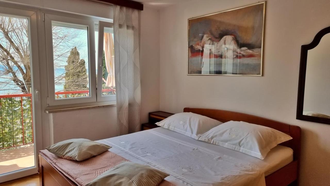 Apartment Tica Omiš Exterior foto